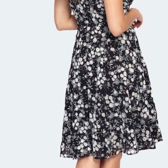 NWT VOODOO VIXON New Floral Embroidery Chiffon Flutter Sleeve Flare Dress XS - Picture 5 of 6